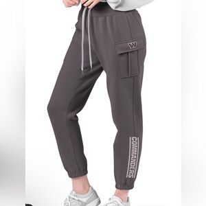 NWT Women's Washington Commanders Utility Cargo Joggers Sz L $70
